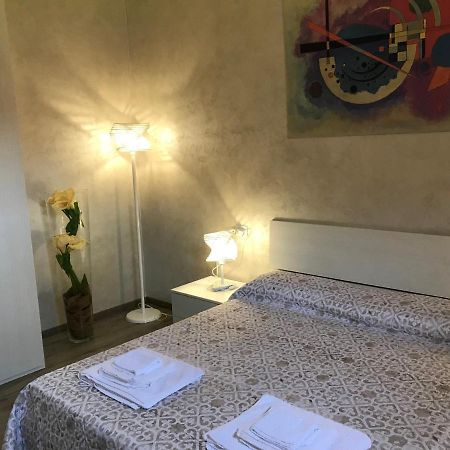 Vea Apartment Padenghe sul Garda Eksteriør bilde