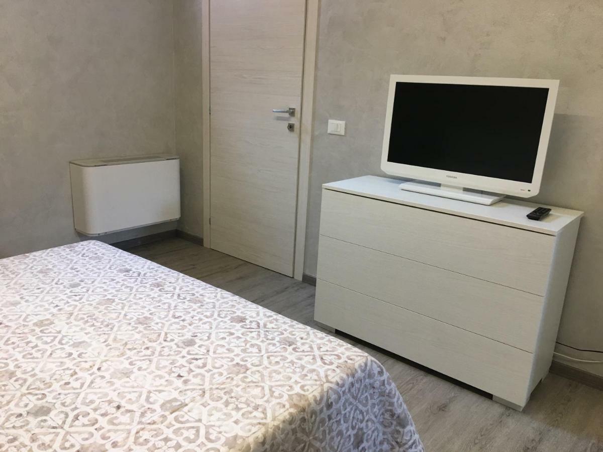 Vea Apartment Padenghe sul Garda Eksteriør bilde